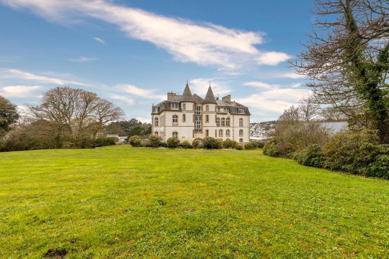 Chateau De Locqueran Pierres Et Filets Bleus Audierne Luaran gambar