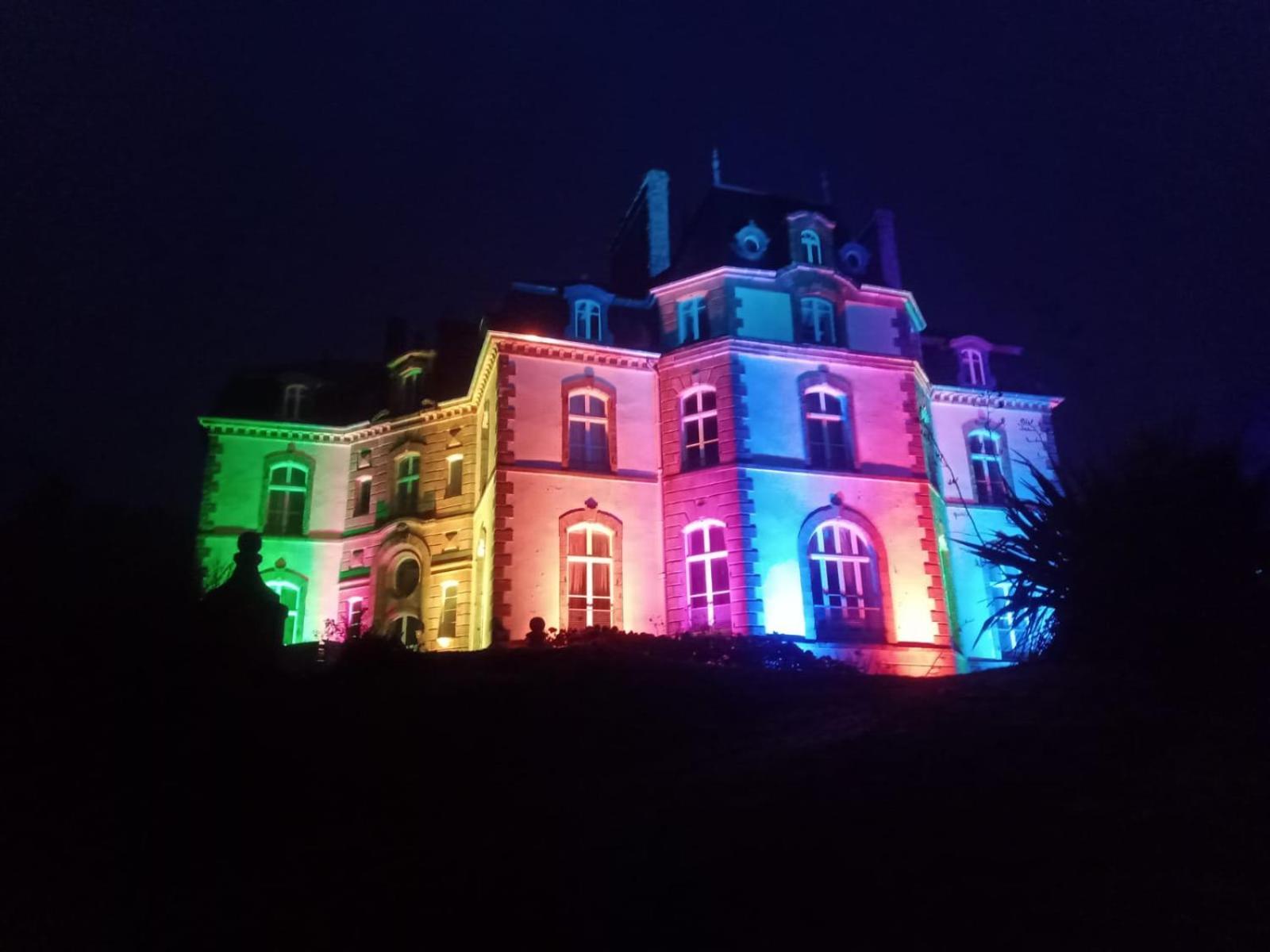 Chateau De Locqueran Pierres Et Filets Bleus Audierne Luaran gambar